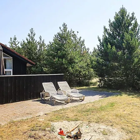 Three-bedroom Holiday In 87 Casa vacanze Blåvand