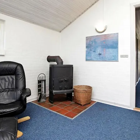 Three-bedroom Holiday In 87 Casa vacanze *