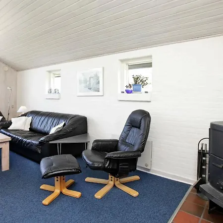 Casa vacanze Three-bedroom Holiday In 87 Blåvand